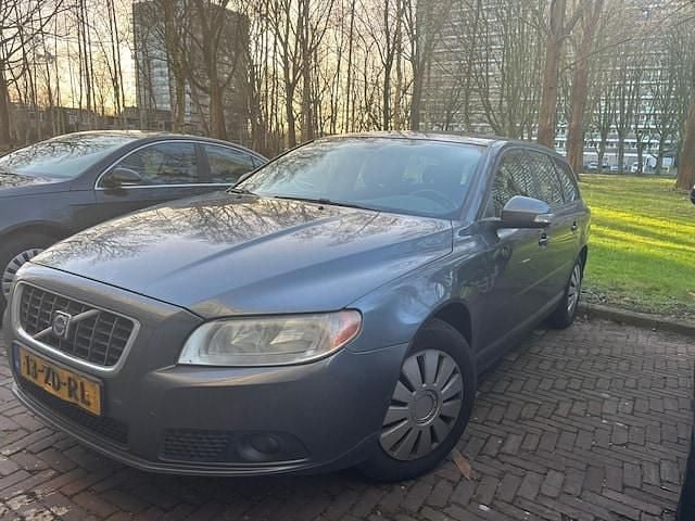 Occasion Volvo V70 Momentum 185 PK (136 kW) 2008 Grijs Stationwagen