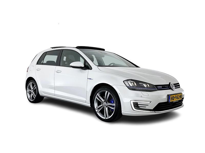 Wit Gebruikt 2015 VW Golf VII GTE Hatchback | € 10.945 (Iets duurder) - Afbeelding 1/4