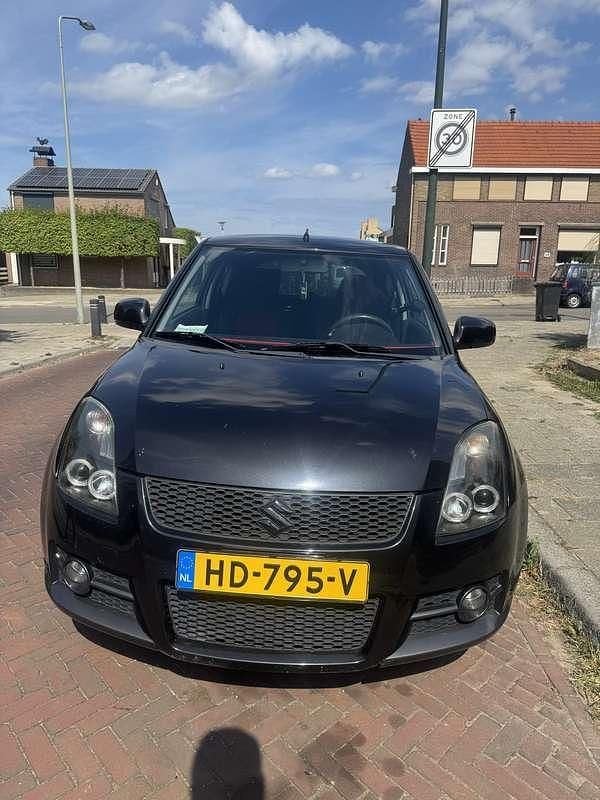 Zwart Gebruikt 2007 Suzuki Swift Sport Hatchback | € 2.500 (Eerlijke prijs) - Afbeelding 1/4