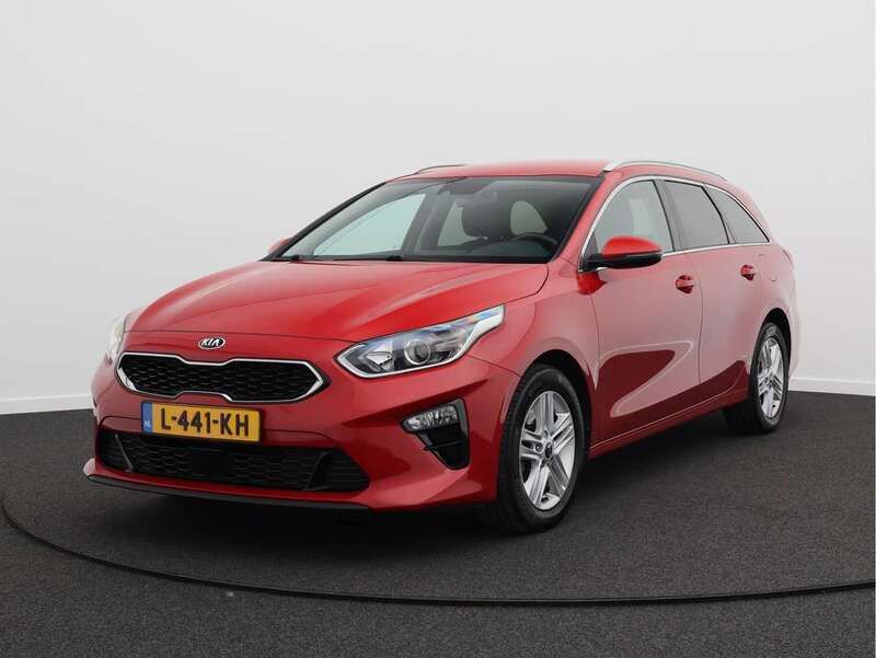 Rood Gebruikt 2021 Kia Ceed Sportswagon Stationwagen | € 19.750 (Eerlijke prijs) - Afbeelding 1/4