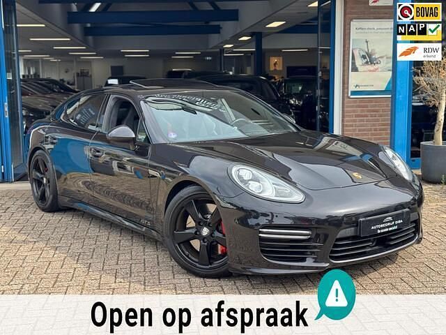 Zwart Gebruikt 2014 Porsche Panamera Chrono Sedan | € 47.950 - Afbeelding 1/4