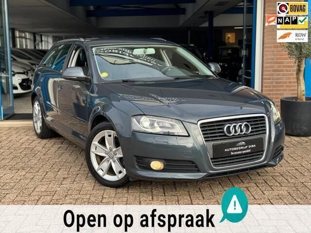 Grijs Gebruikt 2009 Audi A3 Sportback Ambition Hatchback | € 7.950 (Eerlijke prijs) - Afbeelding 1/4
