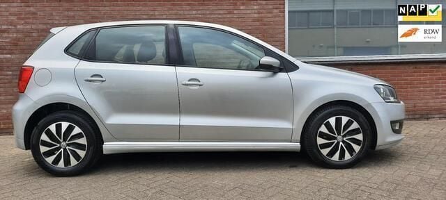 Grijs Gebruikt 2016 VW Polo Edition Hatchback | € 6.500 (Super prijs) - Afbeelding 1/4