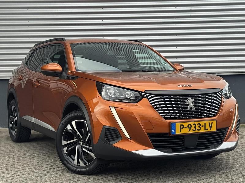 Occasion Peugeot 2008 Allure 131 PK (96 kW) 2021 Oranje SUV