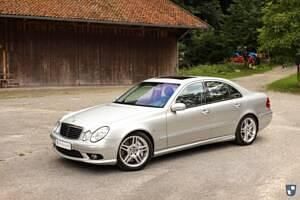 Zilver Gebruikt 2002 Mercedes E55 AMG AMG Sedan | € 44.950 - Afbeelding 1/4