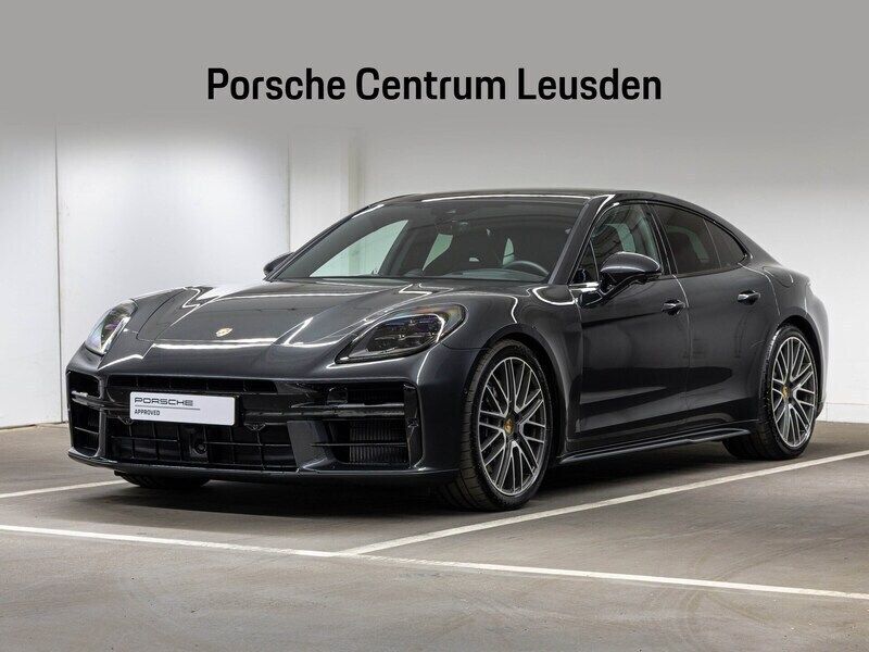 Grijs Gebruikt 2024 Porsche Panamera Sedan | € 139.900 - Afbeelding 1/4