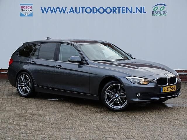 Grijs Gebruikt 2014 BMW 316 Stationwagen | € 10.950 (Eerlijke prijs) - Afbeelding 1/4