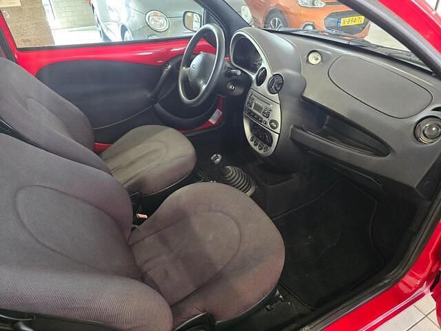 Occasion Ford Ka Futura 60 PK (44 kW) 2006 Rood Hatchback