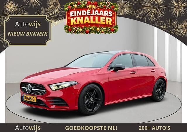 Rood Gebruikt 2018 Mercedes A200 AMG line Hatchback | € 20.695 (Super prijs) - Afbeelding 1/4