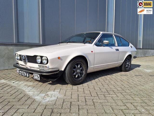 Wit Gebruikt 1980 Alfa Romeo Alfetta GT/GTV Coupé | € 19.950 - Afbeelding 1/4