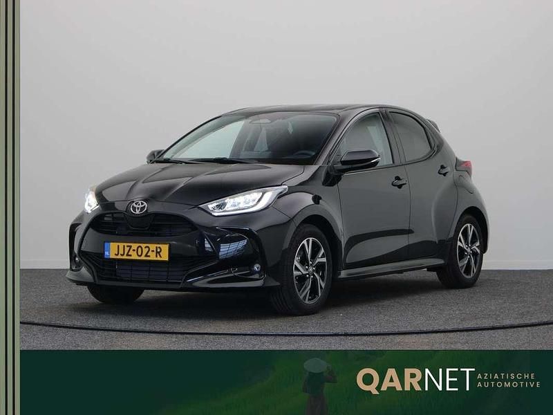 Nieuw Toyota Yaris Hybrid 116 PK (85 kW) 2025 Zwart Hatchback