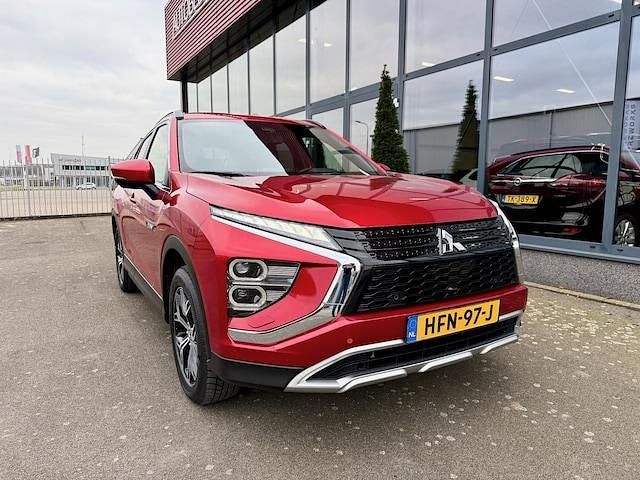 Occasion Mitsubishi Eclipse Cross Intense+ 177 PK (130 kW) 2025 Rood SUV