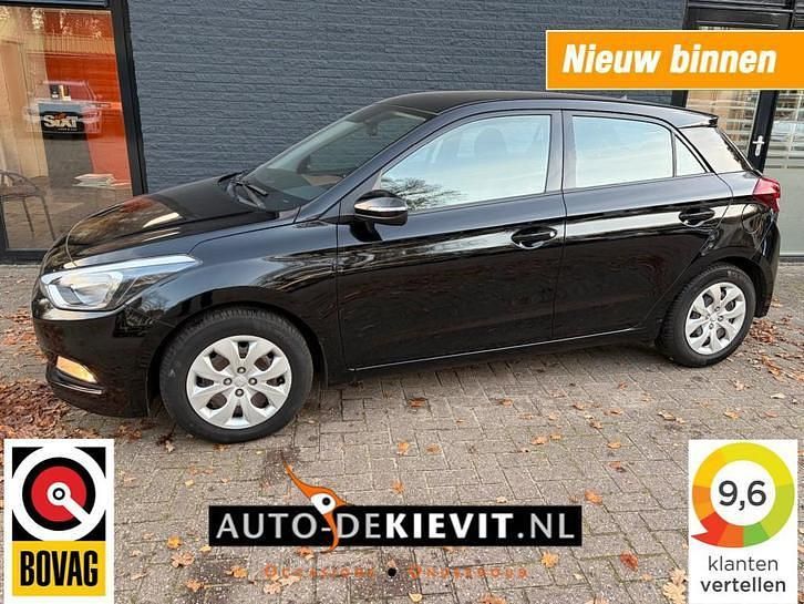 Zwart Gebruikt 2019 Hyundai i20 Hatchback | € 10.900 (Goede deal) - Afbeelding 1/4