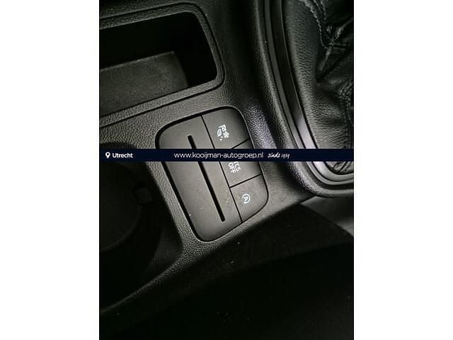 Agate black metallic (pn4gm) Gebruikt 2022 Ford Fiesta Hatchback | € 14.900 (Goede deal) - Afbeelding 1/4
