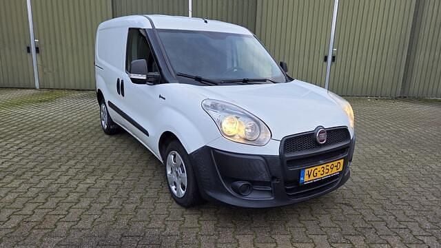 Occasion Fiat Doblò 90 PK (66 kW) 2013 Overige MPV