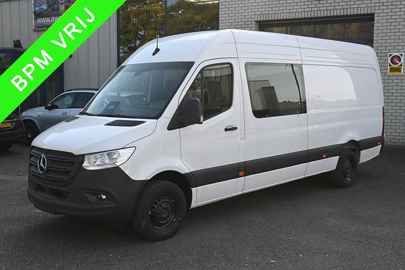 Wit Gebruikt 2024 Mercedes Sprinter Van | € 52.950 - Afbeelding 1/4