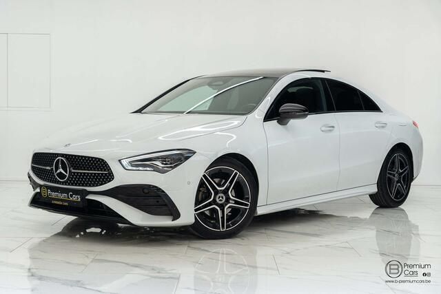 Wit Occasion 2024 Mercedes CLA180 AMG Sedan | € 36.900 (Eerlijke prijs) - Afbeelding 1/4