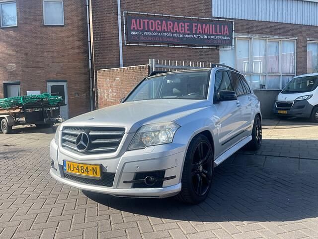 Grijs Gebruikt 2009 Mercedes GLK320 SUV | € 7.250 (Super prijs) - Afbeelding 1/4
