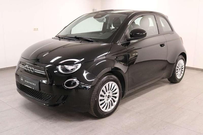 Zwart Gebruikt 2022 Fiat 500e Action Hatchback | € 11.449 (Goede deal) - Afbeelding 1/4