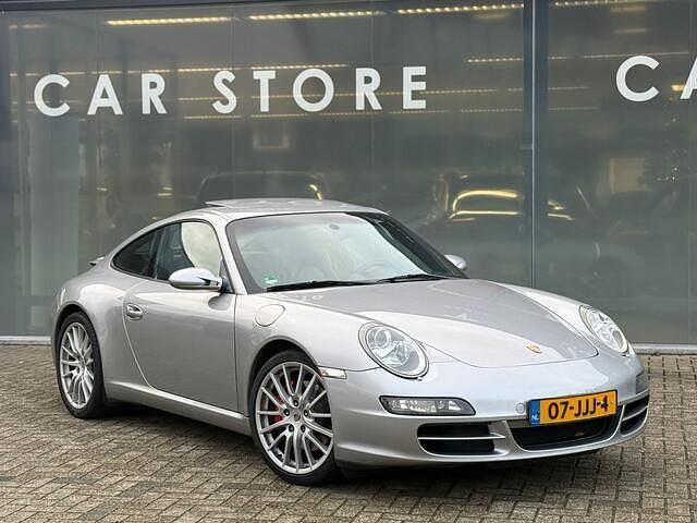 Grijs Occasion 2004 Porsche 911 Carrera S Coupé | € 39.950 (Goede deal) - Afbeelding 1/4