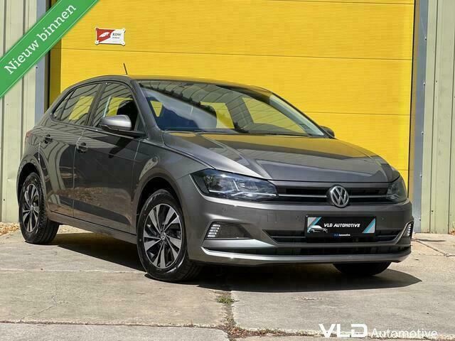 Grijs Gebruikt 2018 VW Polo Comfortline Hatchback | € 14.995 (Goede deal) - Afbeelding 1/4