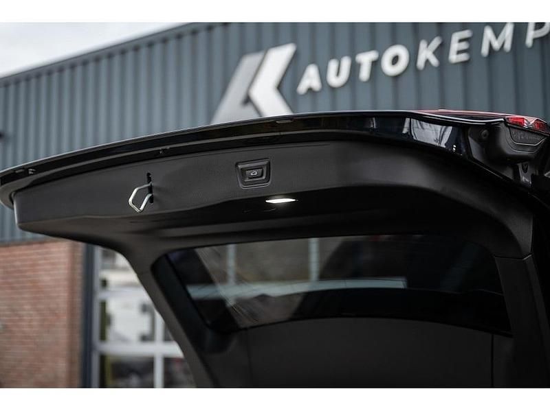 Occasion BMW 530 M Sport 300 PK (220 kW) 2025 Zwart Stationwagen