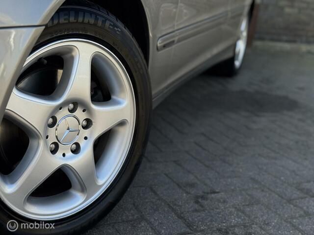 Occasion Mercedes C180 Avantgarde 143 PK (105 kW) 2004 Grijs Sedan