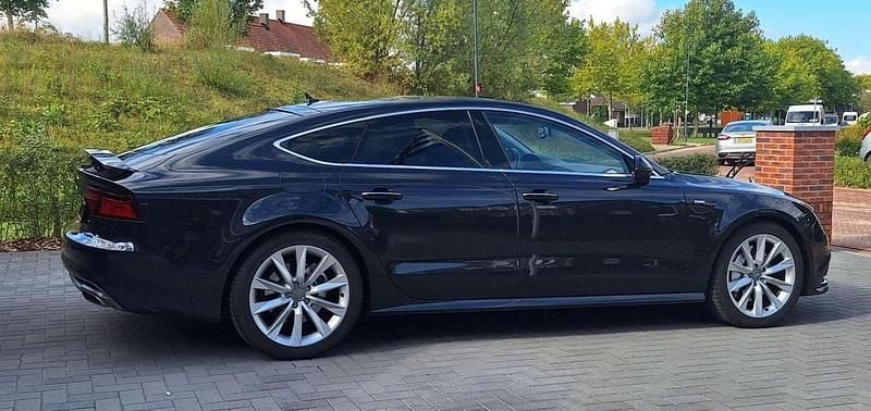 Blauw Gebruikt 2015 Audi A7 S-Line Hatchback | € 26.990 - Afbeelding 1/4