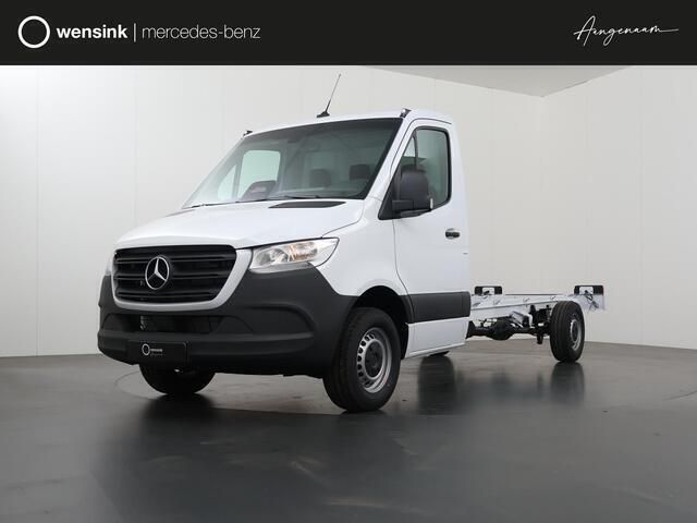 Wit Nieuw 2024 Mercedes Sprinter Van | € 57.045 - Afbeelding 1/4