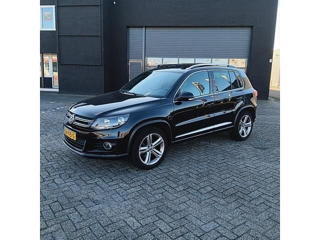 Zwart Gebruikt 2012 VW Tiguan Sport SUV | € 11.750 (Iets duurder) - Afbeelding 1/4