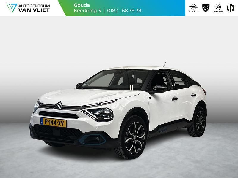 Wit Occasion 2022 Citroën e-C4 Feel SUV | € 15.889 (Goede deal) - Afbeelding 1/4