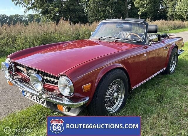 Zwart Gebruikt 1976 Triumph TR6 Cabriolet | € 12.500 - Afbeelding 1/4