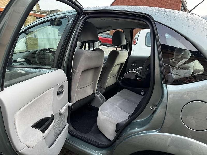 Occasion Citroën C3 Exclusive 109 PK (80 kW) 2006 Groen Hatchback