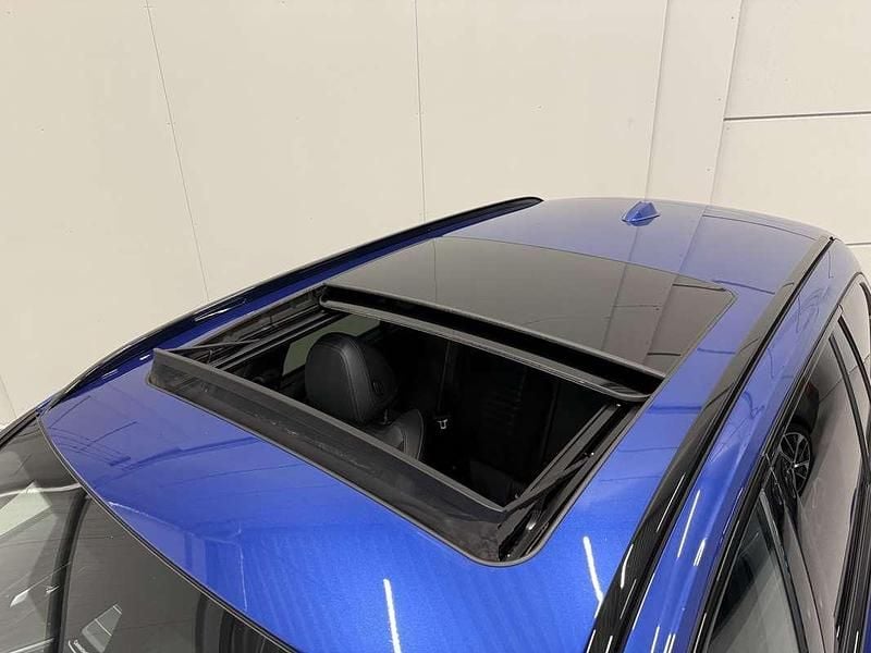 Occasion BMW 330e M Sport 292 PK (214 kW) 2022 Blauw (metallic) Stationwagen