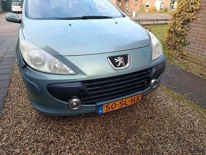 Occasion 2006 Peugeot 307 Stationwagen | € 1.600 (Eerlijke prijs) - Afbeelding 1/4