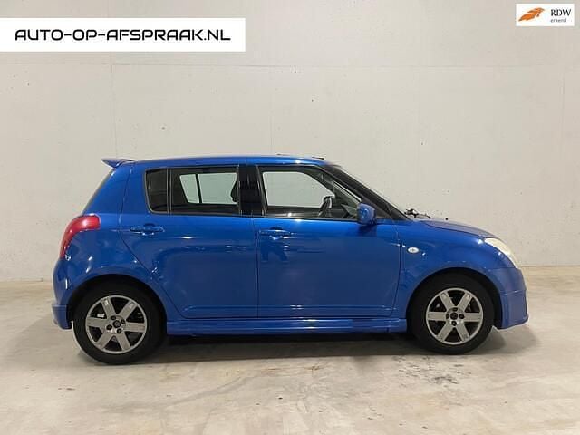 Blauw Gebruikt 2005 Suzuki Swift Sport Hatchback | € 1.988 (Goede deal) - Afbeelding 1/4