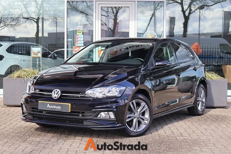 Zwart Gebruikt 2020 VW Polo R-line Hatchback | € 18.900 (Eerlijke prijs) - Afbeelding 1/4