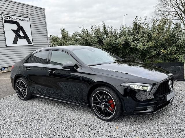 Occasion Mercedes A250 AMG 218 PK (160 kW) 2021 Zwart Sedan