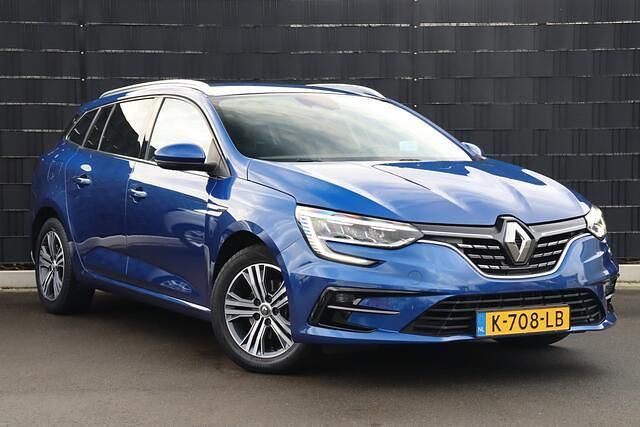 Occasion Renault Mégane GrandTour Intens 141 PK (103 kW) 2021 Blauw (metallic) Stationwagen