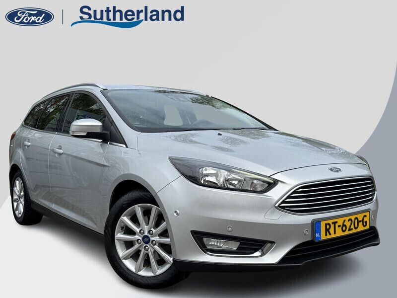 Grijs Gebruikt 2017 Ford Focus Titanium Stationwagen | € 10.650 (Eerlijke prijs) - Afbeelding 1/4