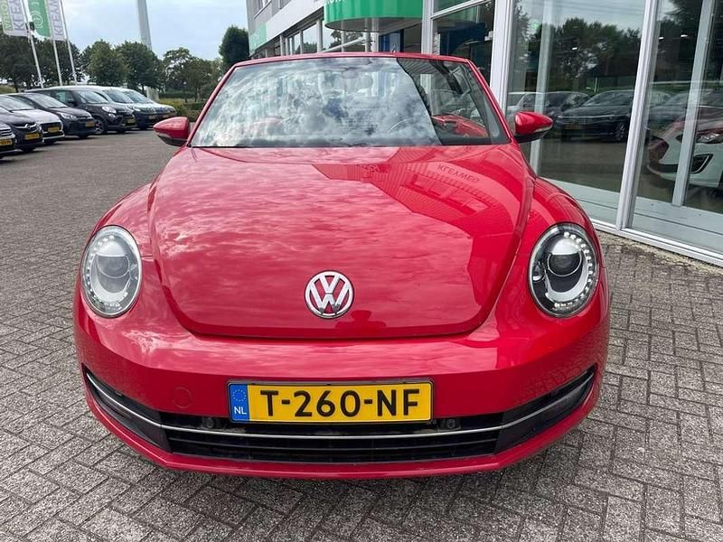 Occasion VW Beetle Cabriolet Sportline 160 PK (117 kW) 2014 Rood Cabriolet