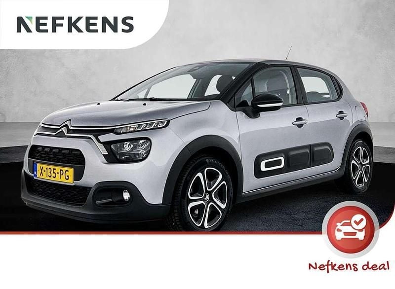 Grijs Gebruikt 2024 Citroën C3 PureTech Hatchback | € 16.200 (Eerlijke prijs) - Afbeelding 1/3