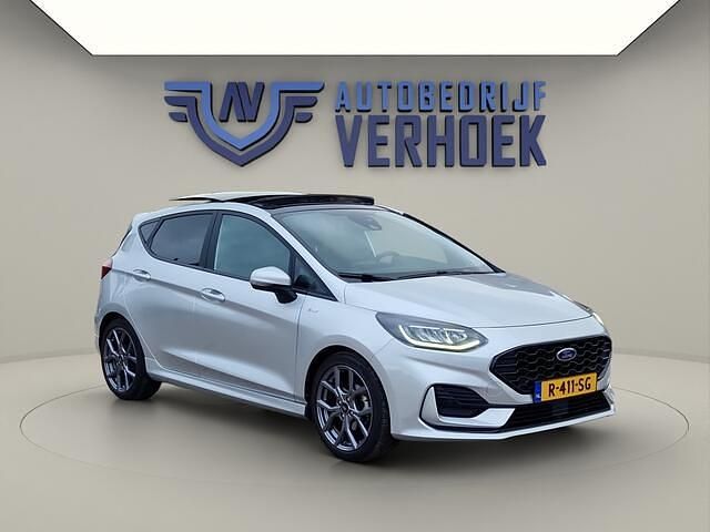 Grijs Occasion 2022 Ford Fiesta ST-Line X Hatchback | € 19.900 (Eerlijke prijs) - Afbeelding 1/4