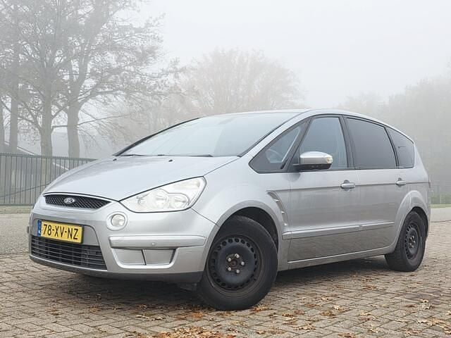 Grijs Gebruikt 2007 Ford S-MAX S MPV | € 1.799 (Super prijs) - Afbeelding 1/4