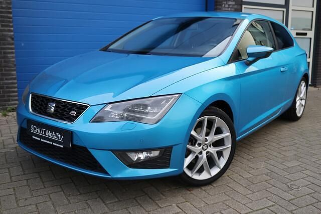 Blauw Gebruikt 2014 Seat Leon SC FR Hatchback | € 9.995 - Afbeelding 1/4