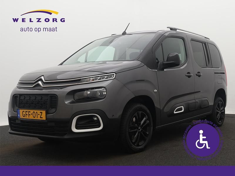 Grijs Gebruikt 2022 Citroën Berlingo PureTech MPV | € 46.950 - Afbeelding 1/3