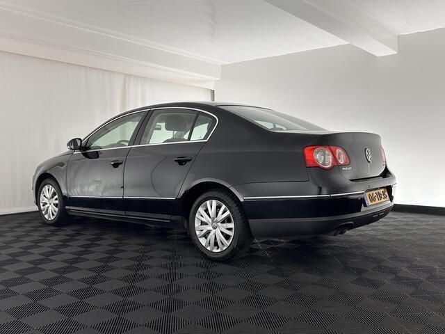 Occasion VW Passat Comfortline 150 PK (110 kW) 2006 Zwart Sedan