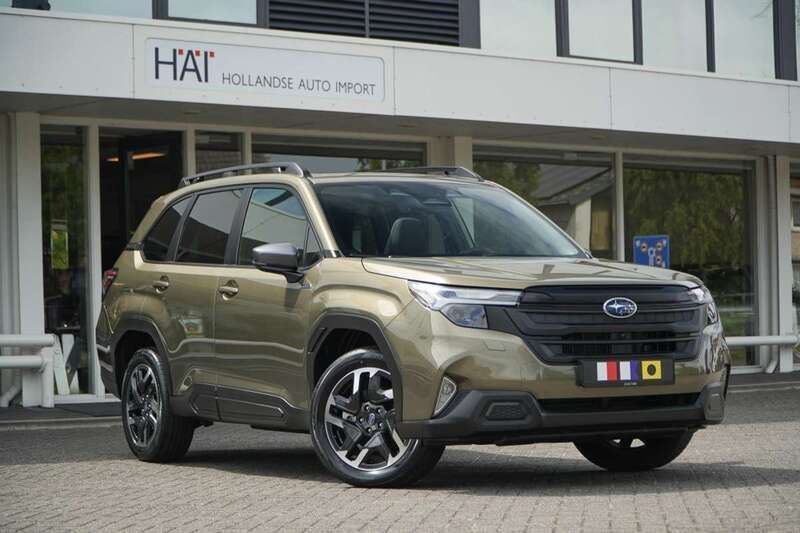 Groen Gebruikt 2025 Subaru Forester Exclusive+ SUV | € 62.400 - Afbeelding 1/4