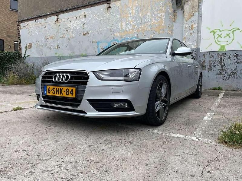 Occasion Audi A4 170 PK (125 kW) 2013 Grijs Sedan