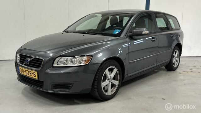 Grijs Gebruikt 2008 Volvo V50 Stationwagen | € 1.245 (Super prijs) - Afbeelding 1/4